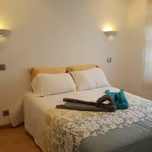 https://apartamento-cardoso-ii-a-5-minuto-a-pe-da-praia-do-peneco.hotelaalgarve.com